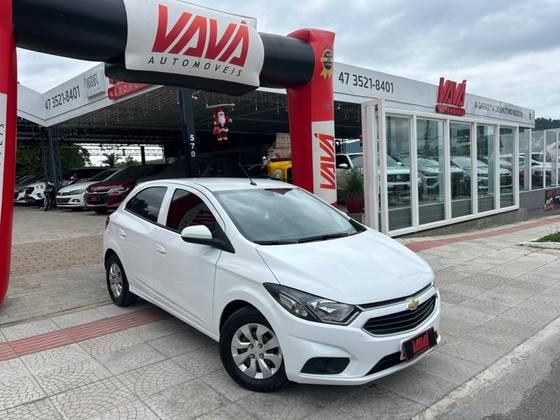 CHEVROLET ONIX 1.0 MPFI LT 8V FLEX 4P MANUAL CHEVROLET ONIX 1.0 MPFI LT 8V FLEX 4P MANUAL